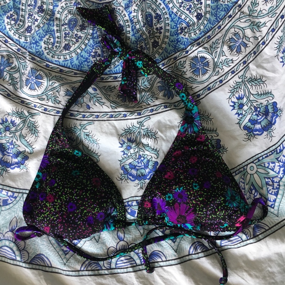 Billabong bikini top